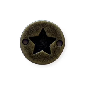 Metalllabel rund mit einem eingestanzten Stern. In der Farbe antikgold.