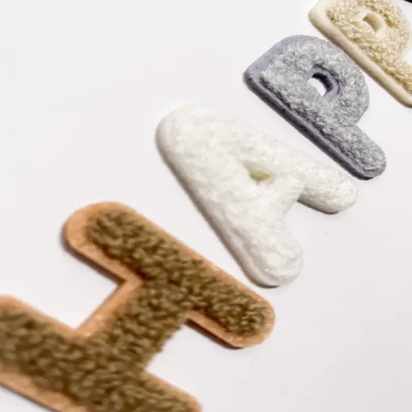 Loop Patches Schriftzug Happy
