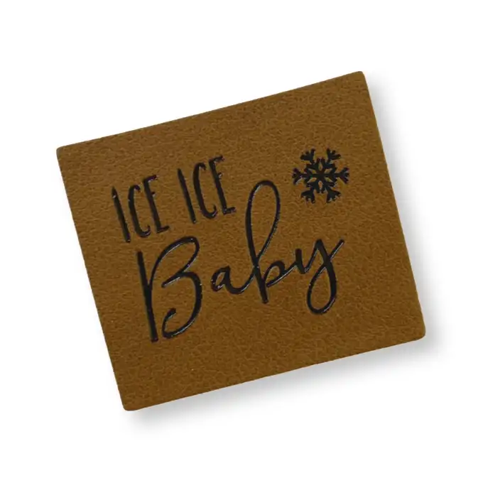 Leder-Label mit Aufschrift Ice Ice Baby und einer Schneeflocke